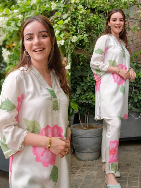 Floral, Lace Work, Kurta Pant Set, Maslin Digital Print