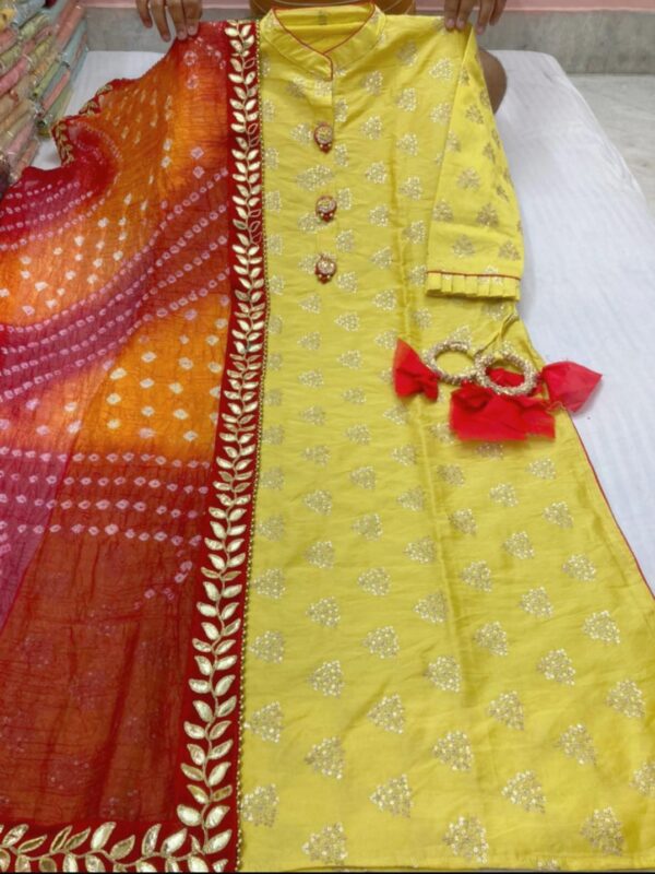 Sequence work muslin kurti, ghatchola dupatta, lace detailing, latkan