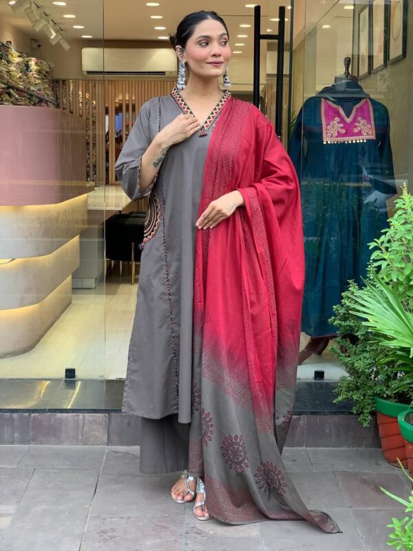 Beautiful Pure Cotton Kurti Plazo Dupatta set, Sequence & jari Embroidery, Festive Wear